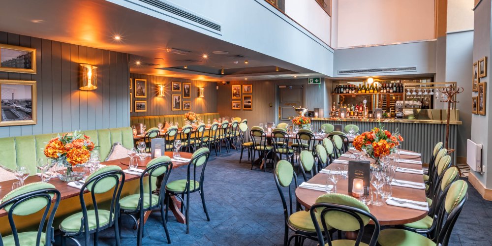 M&B shows off refurb of Browns in Glasgow