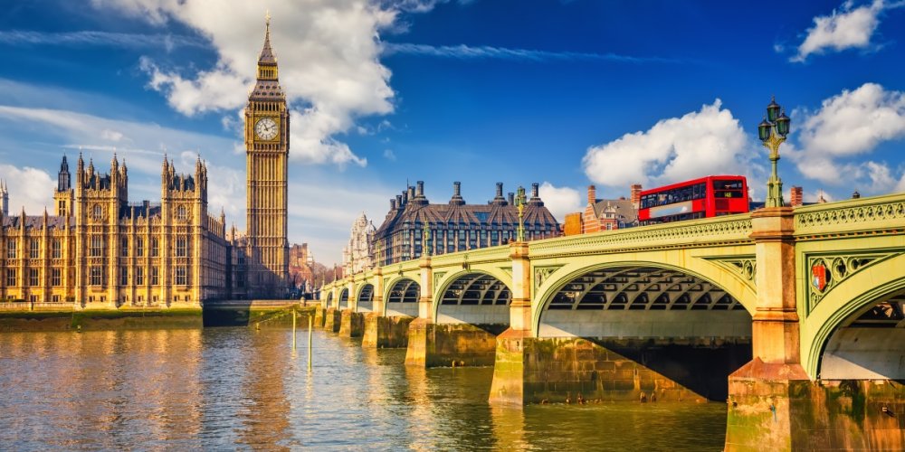 Chancellor commits to supporting small businesses